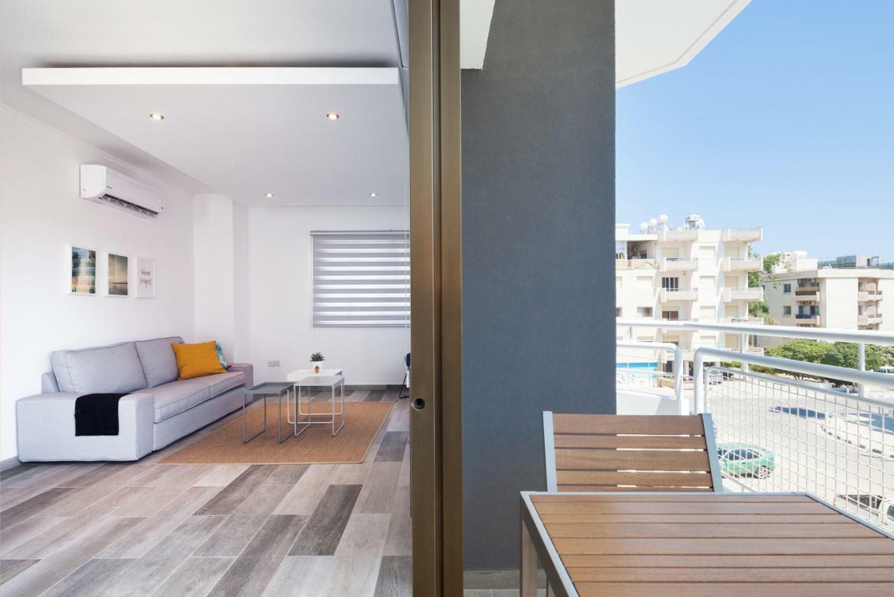 The Jolo Lägenhet Limassol Exteriör bild