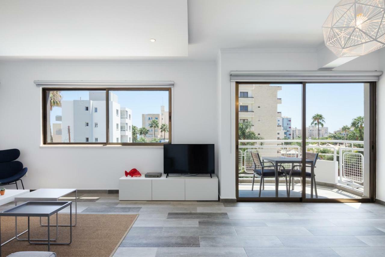 The Jolo Lägenhet Limassol Exteriör bild
